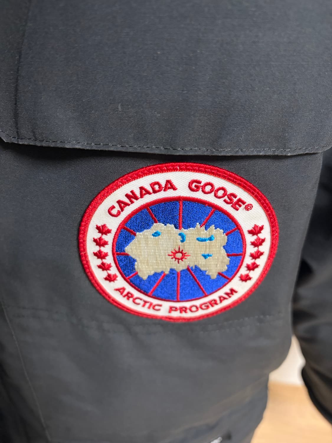 [s]캐나다구스 익스페디션 블랙 패딩 상품이미지4
