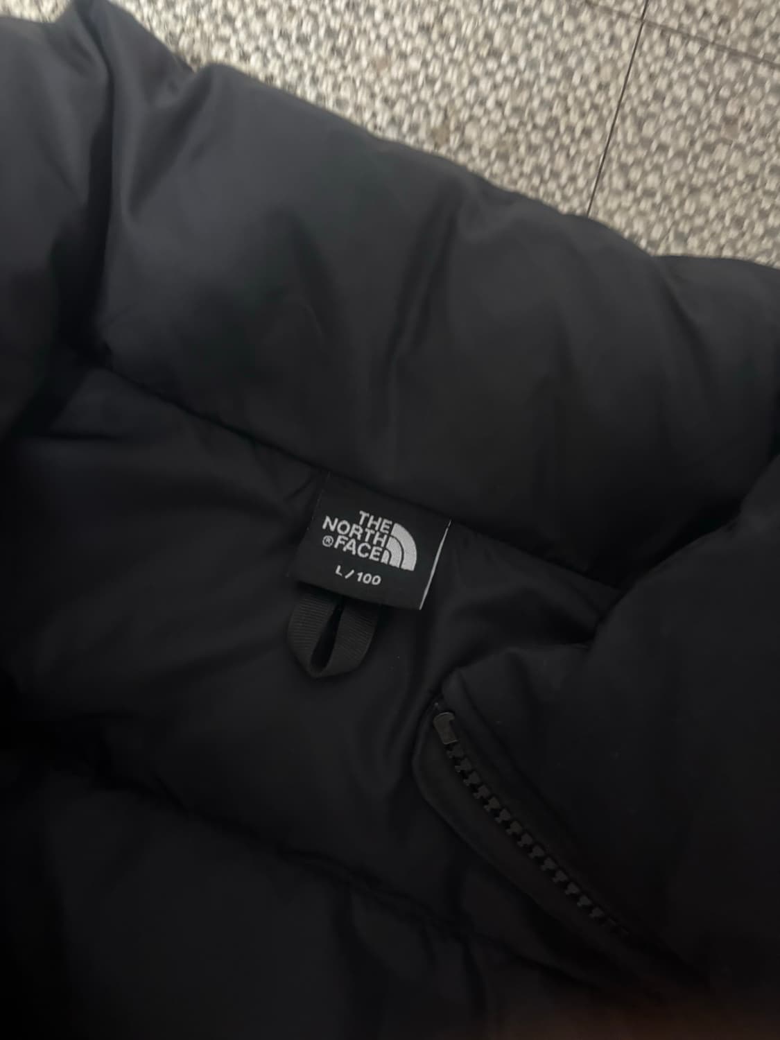 노스페이스 패딩 눕시 온 볼 상품이미지2