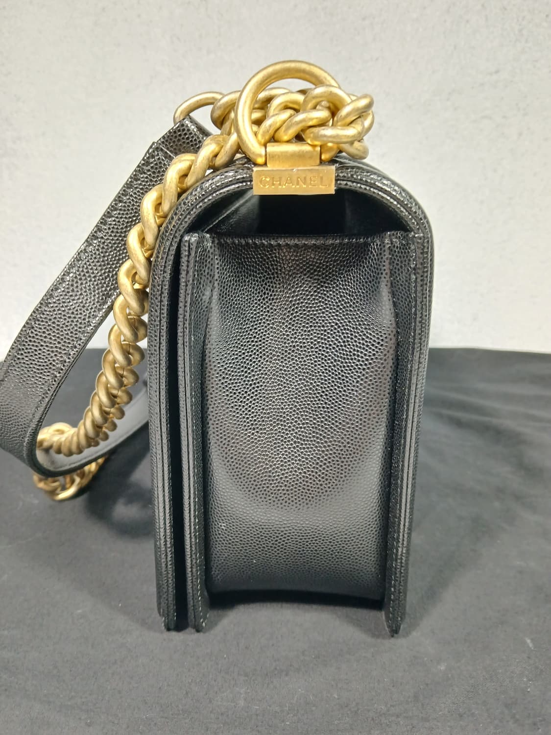 샤넬 보이백 라지 금장 캐비어 27번대 A92193 상품이미지5