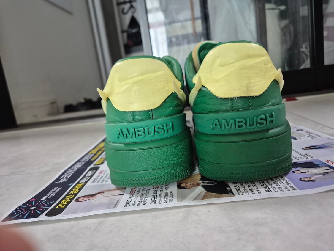 나이키/앰부쉬 스니커즈 270 상품이미지3