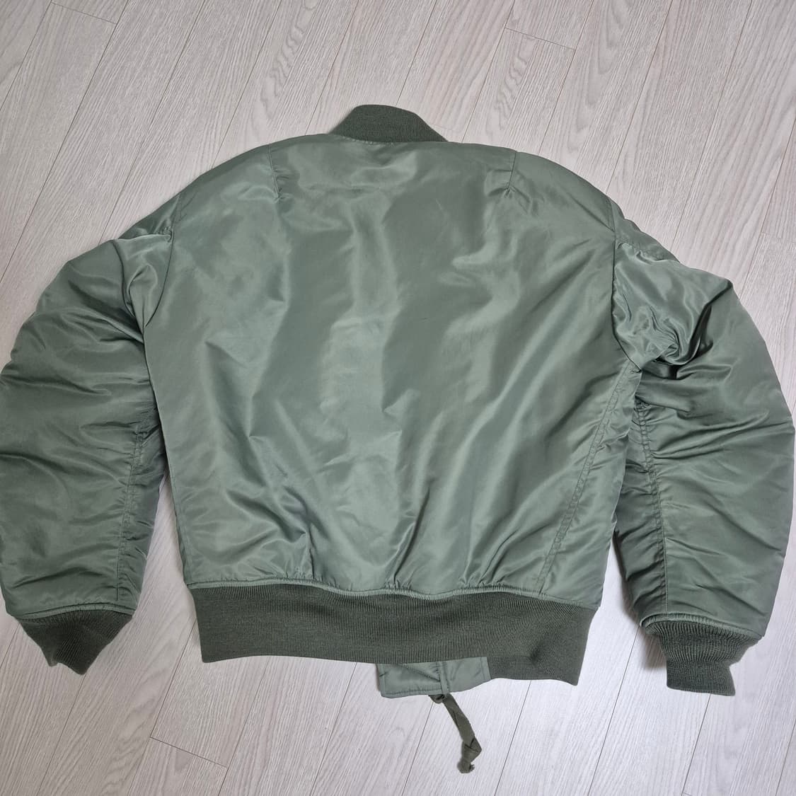 브론슨 ma-1 m사이즈 판매합니다.(중국버전) 상품이미지3