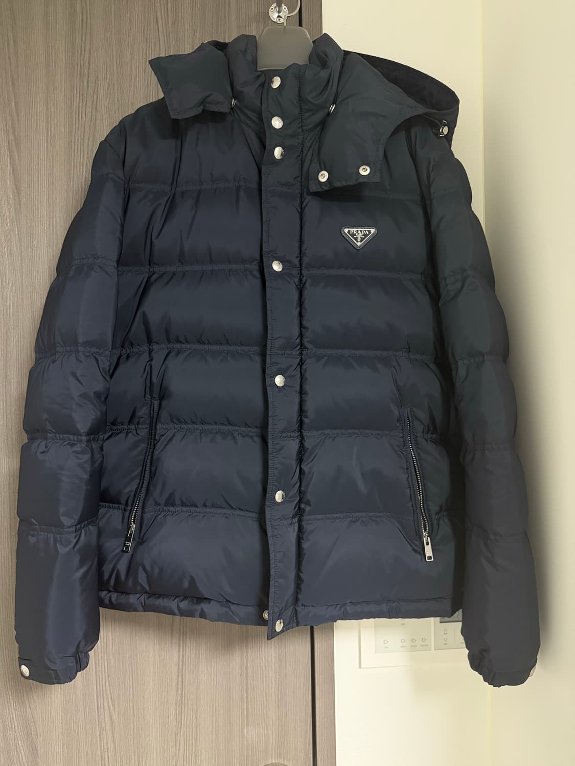 프라다 패딩 네이비 상품이미지1