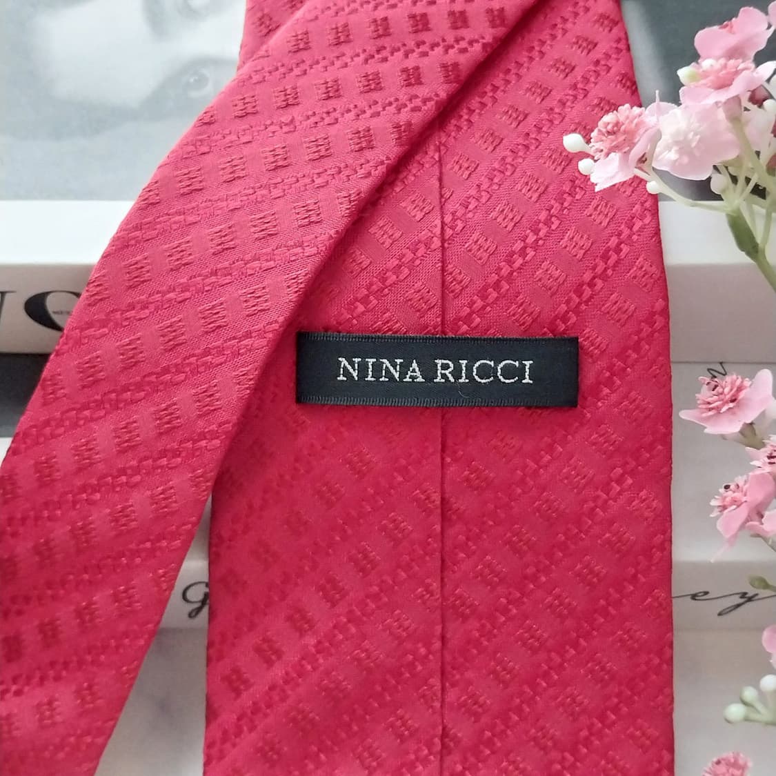 니나리치 실크 레드 텍스처드 넥타이 9cm A+등급 K1581
 상품이미지7