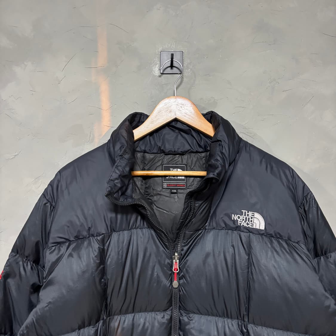 노스페이스 800 써밋 로체 구스다운 패딩 블랙 상품이미지2