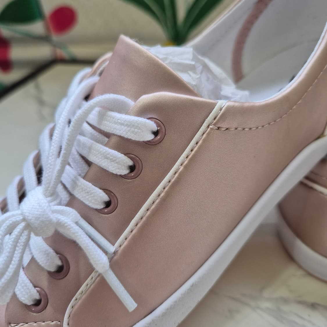 라코스테 핑크 베이지 여성 스니커즈 운동화225 상품이미지5