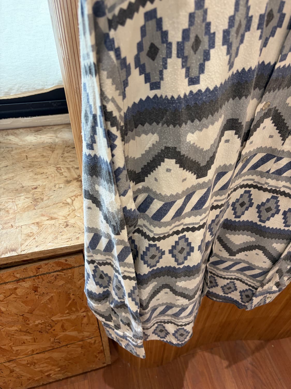 Happy Life Ethnic Shirt 상품이미지1