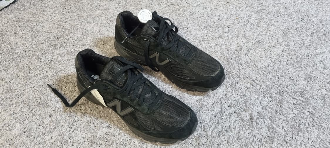 뉴발란스 990v4 트리플 블랙 295 상품이미지2