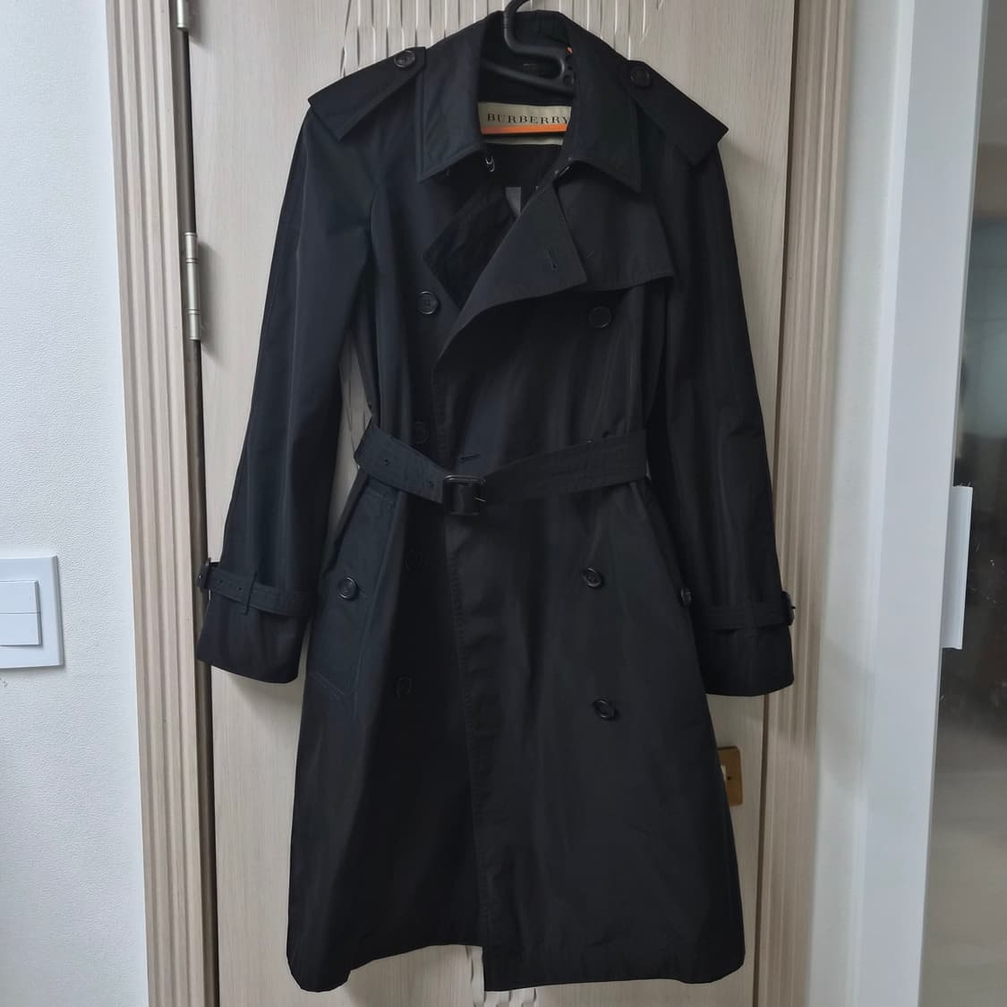 [버버리] 엠버포드 트렌치 코트 4062461 W AMBERFORD GB 상품이미지3