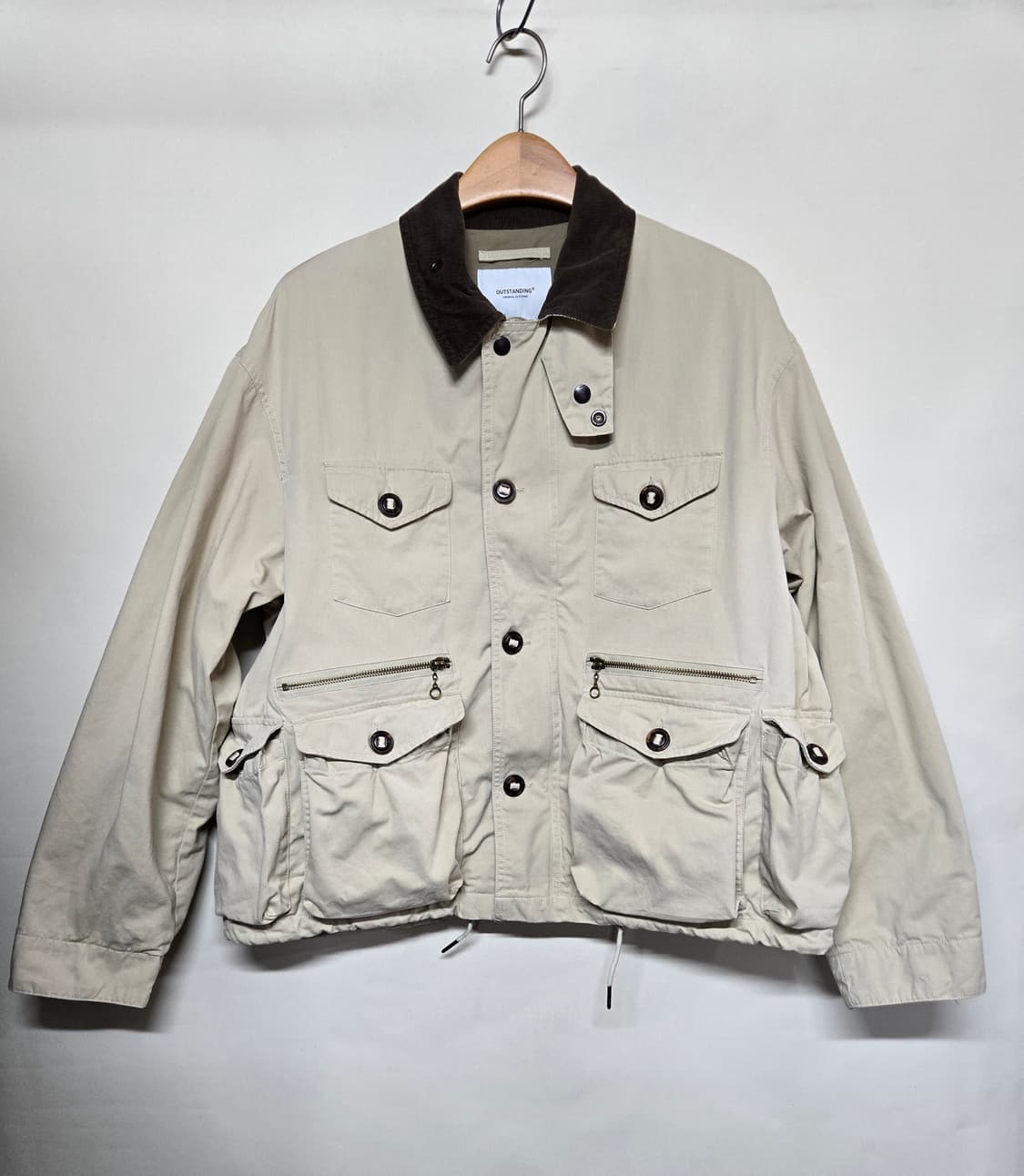 아웃스탠딩 베이지색 코듀로이 카라 자켓 2 상품이미지1