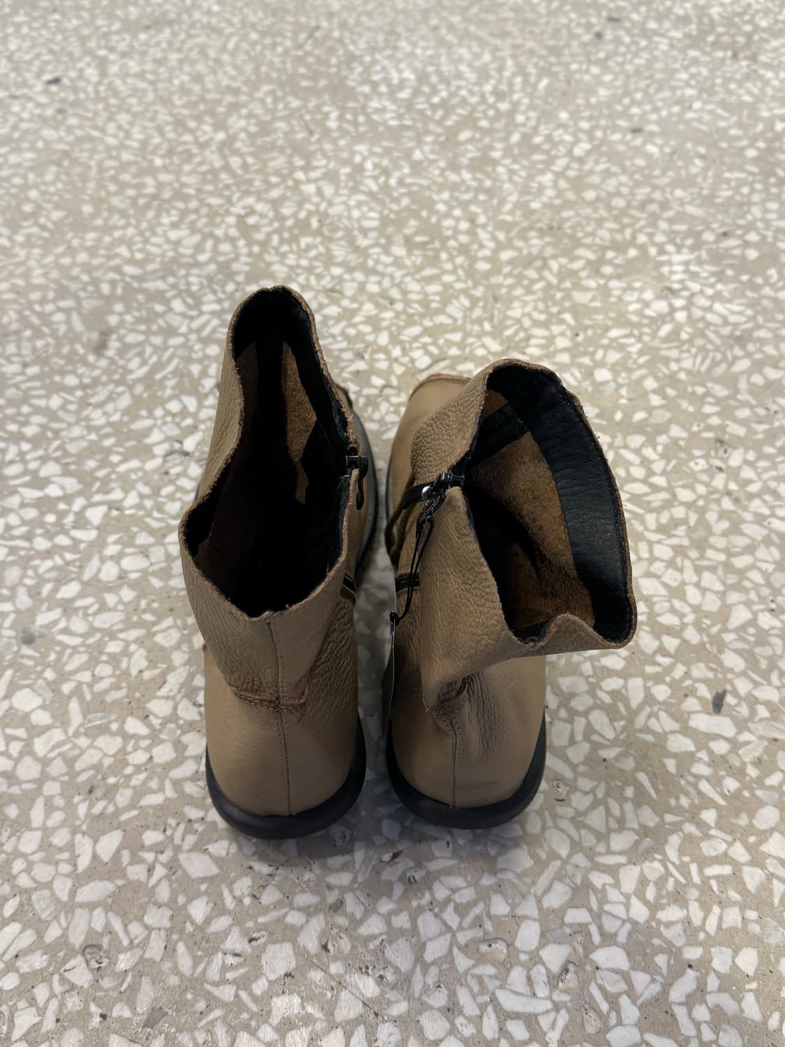 Clarsunny Leather Boots  상품이미지4