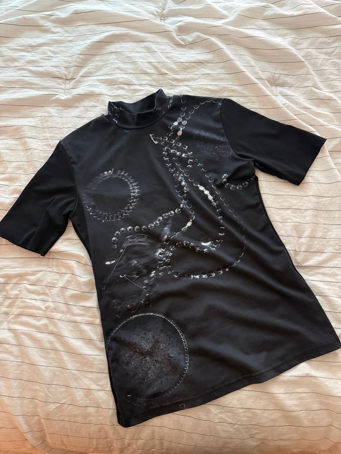 Yunse jewel top with short sleeve 상품이미지1