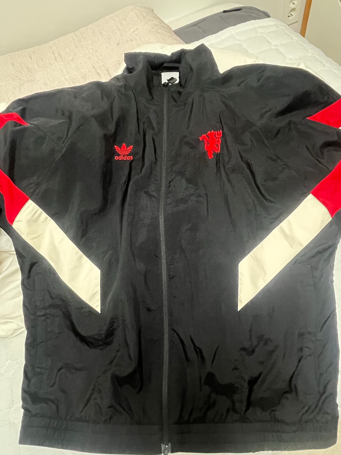 아디다스 맨유 트랙탑 자켓 s(m) 져지 판매 상품이미지2