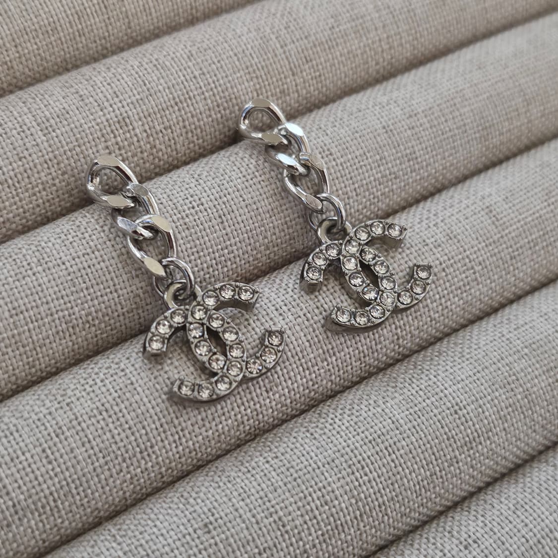 925 샤넬 빈티지 업사이클링 귀걸이 상품이미지4