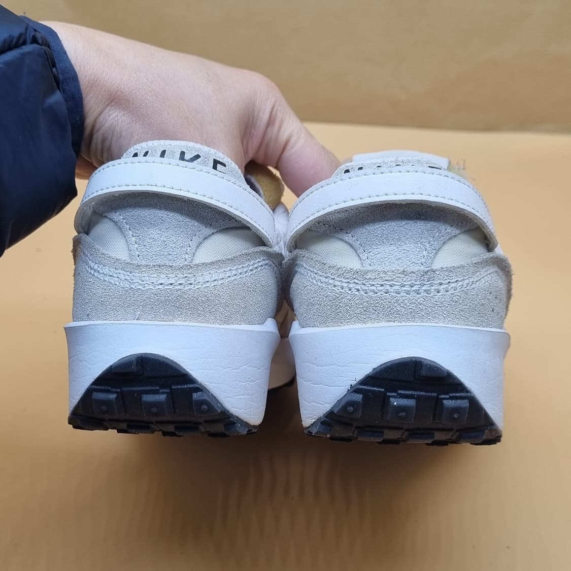 나이키 와플데뷰 여성운동화235  상품이미지4