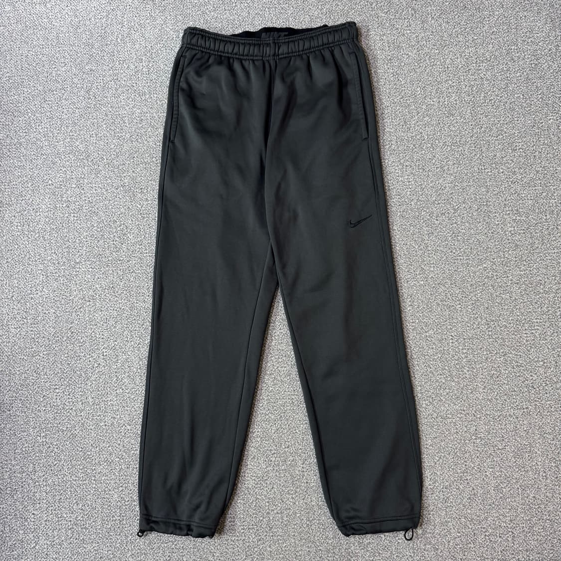 나이키 써마핏 트레이닝 팬츠 상품이미지1