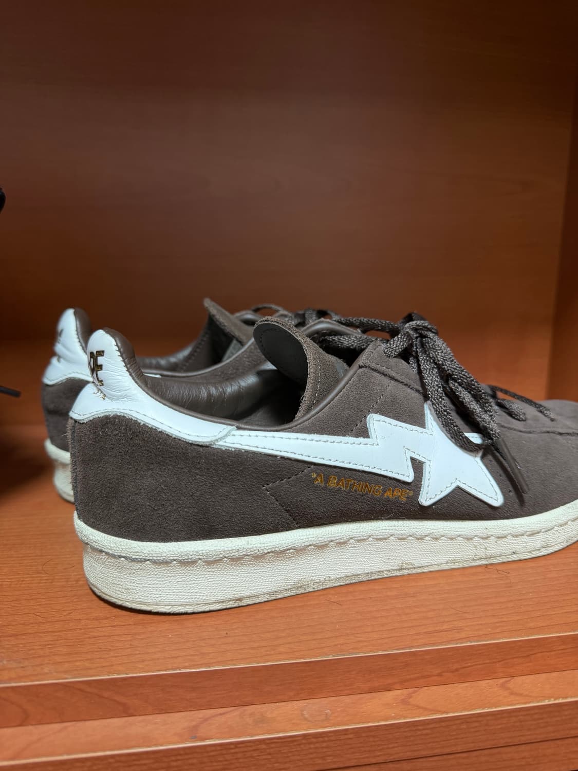 아디다스 x 베이프 캠퍼스 80s 브라운 270 사이즈 상품이미지1