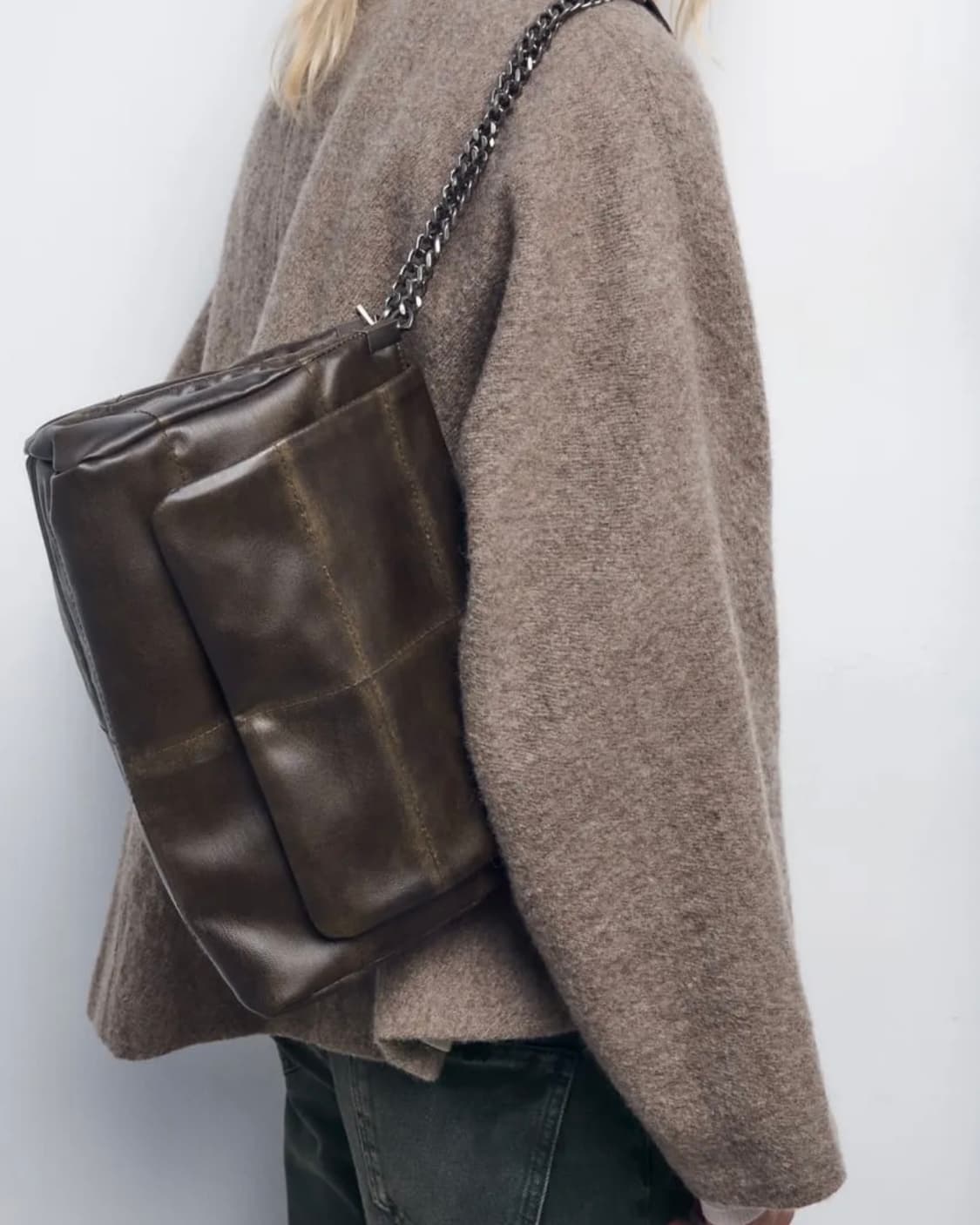 자라 락 플랩 숄더백_있지 유나백(브라운) 상품이미지1