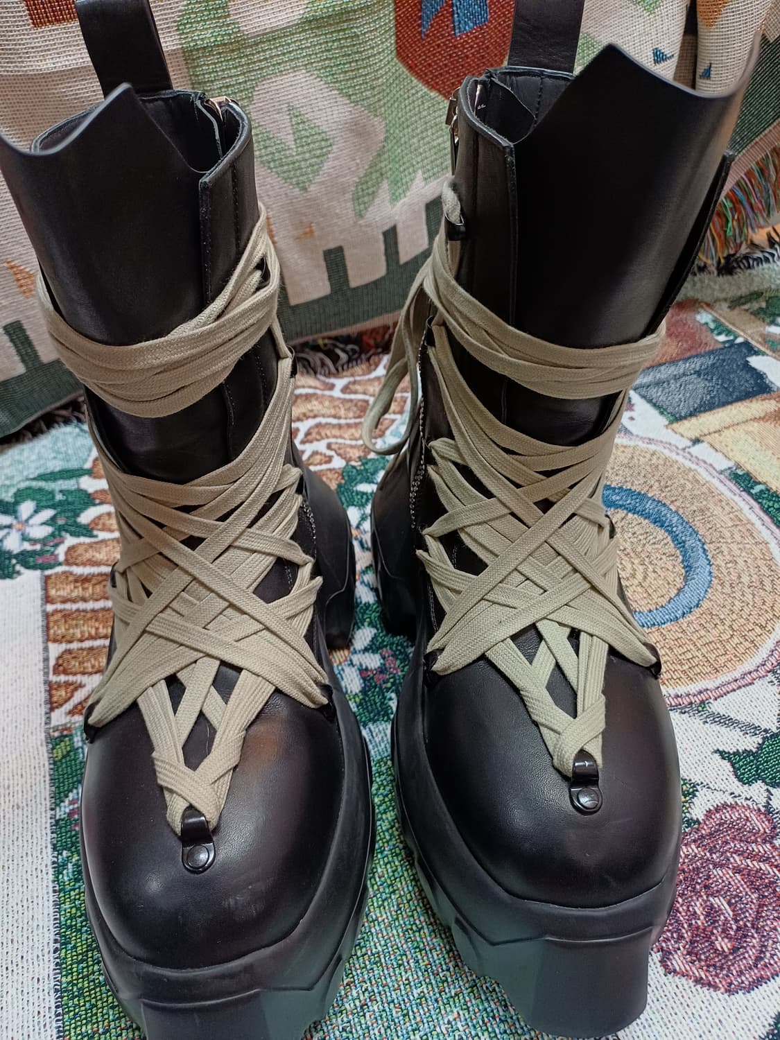 급히처분)릭오웬스 메가트랙터 부츠 39 상품이미지5