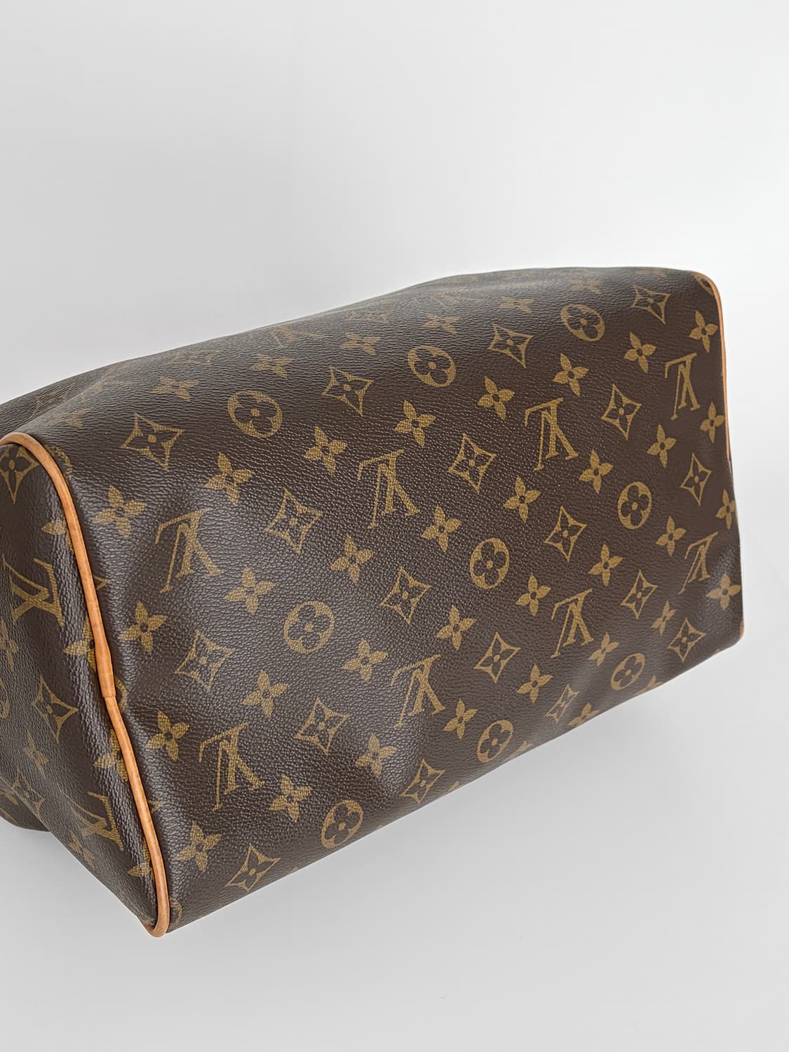 루이비통 모노그램 스피디백 30 판매합니다. 상품이미지8