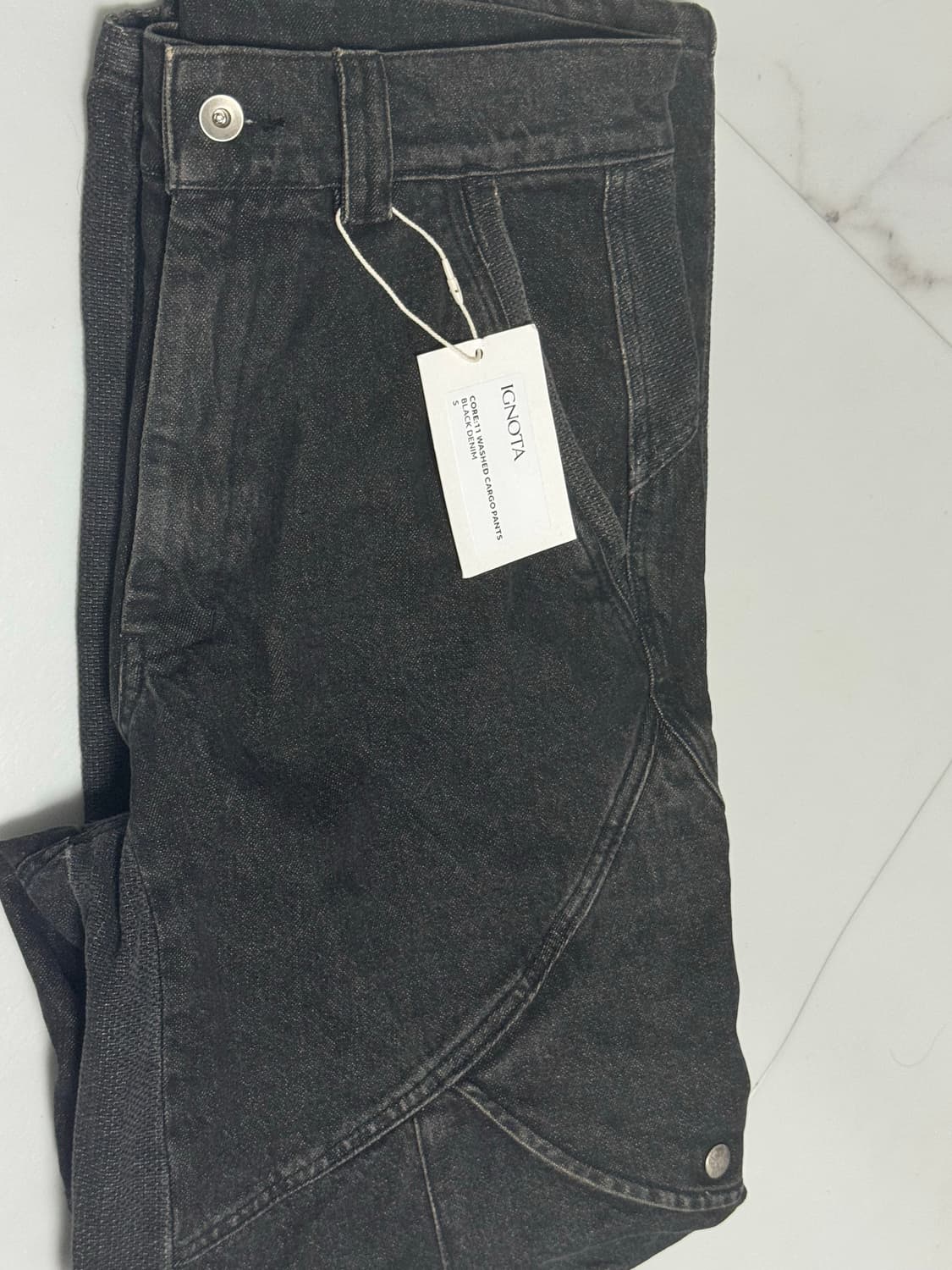 이그노타 코어:11 워시드 카고 팬츠 블랙 데님 상품이미지3