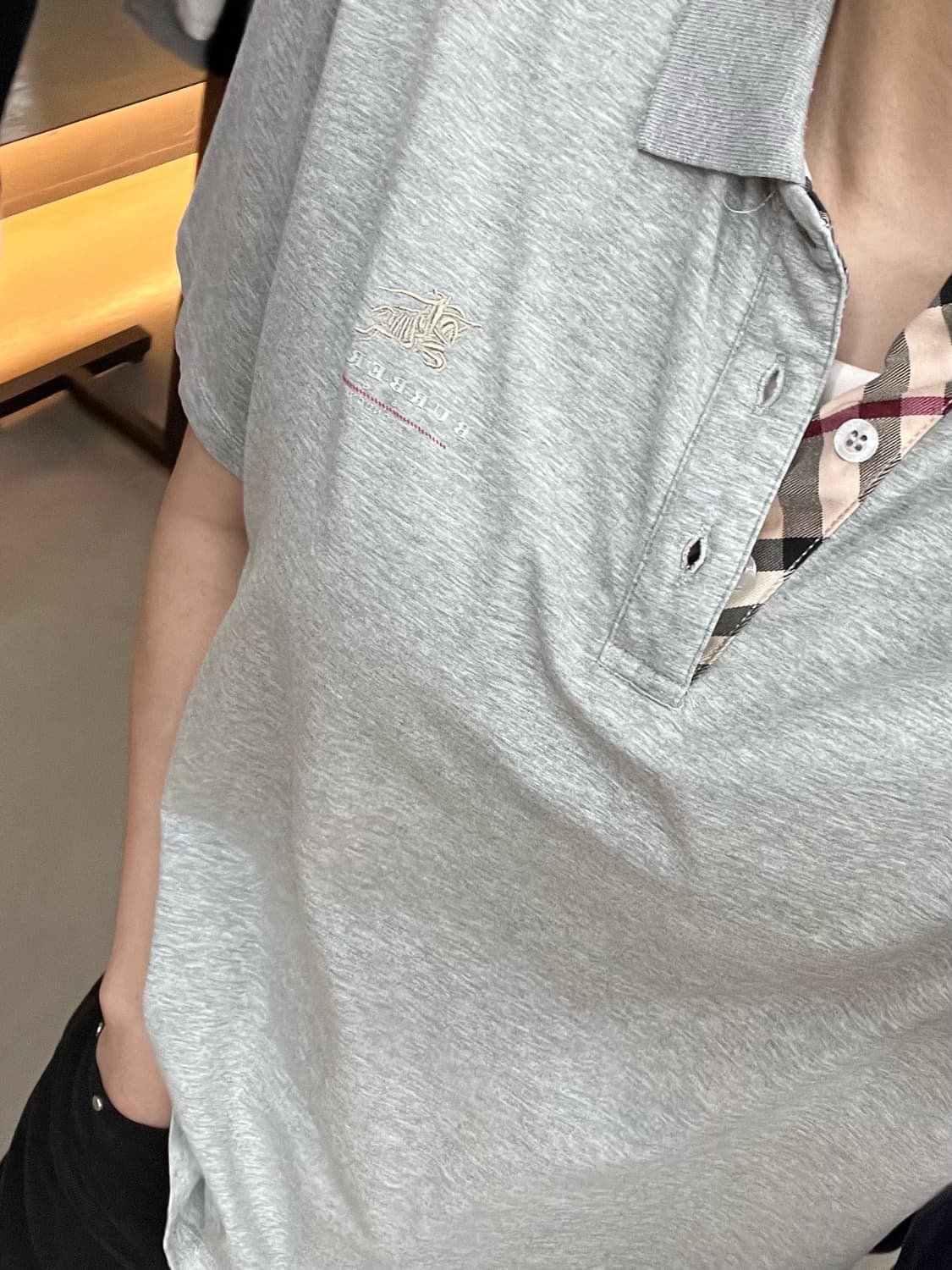버버리 노바체크 카라티 상품이미지1