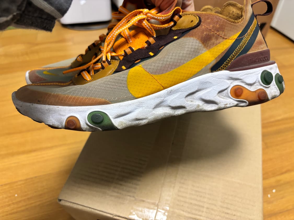 나이키 리액트 엘리먼트 270 상품이미지4