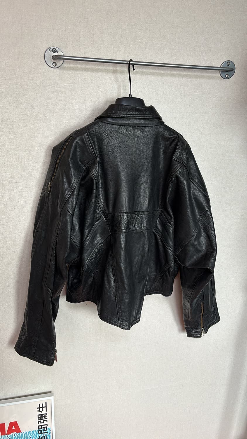 Lubna's Leather Biker Jacket 상품이미지8