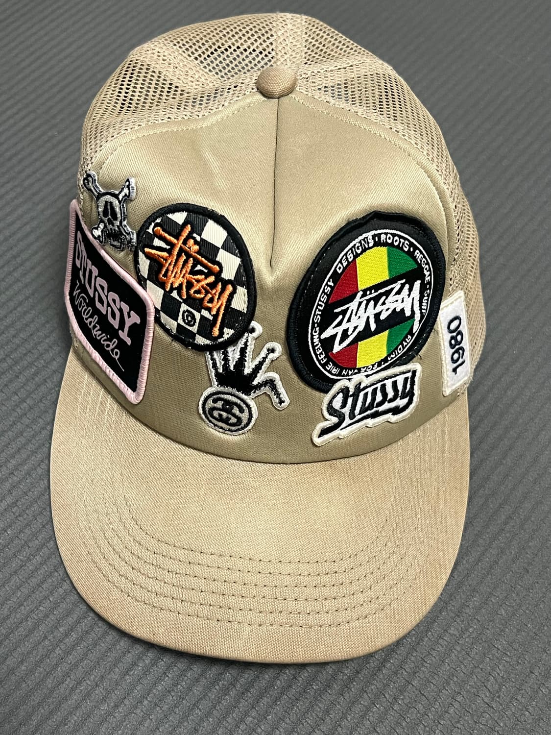 [OS] 스투시 패치워크 메쉬 트러커 베이지 상품이미지1