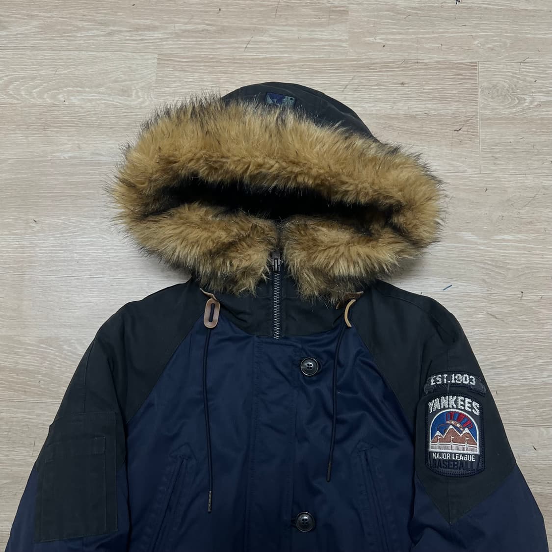 엠엘비 여성 구스다운 와펜 퍼후드 야상패딩 점퍼 [네이비] XS/85 상품이미지2