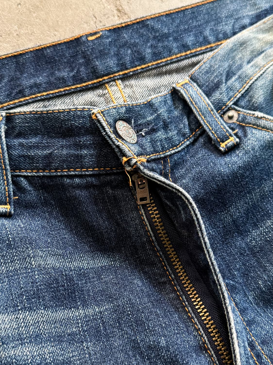 Levi’s 517 Bootcut Denim Pants 상품이미지4