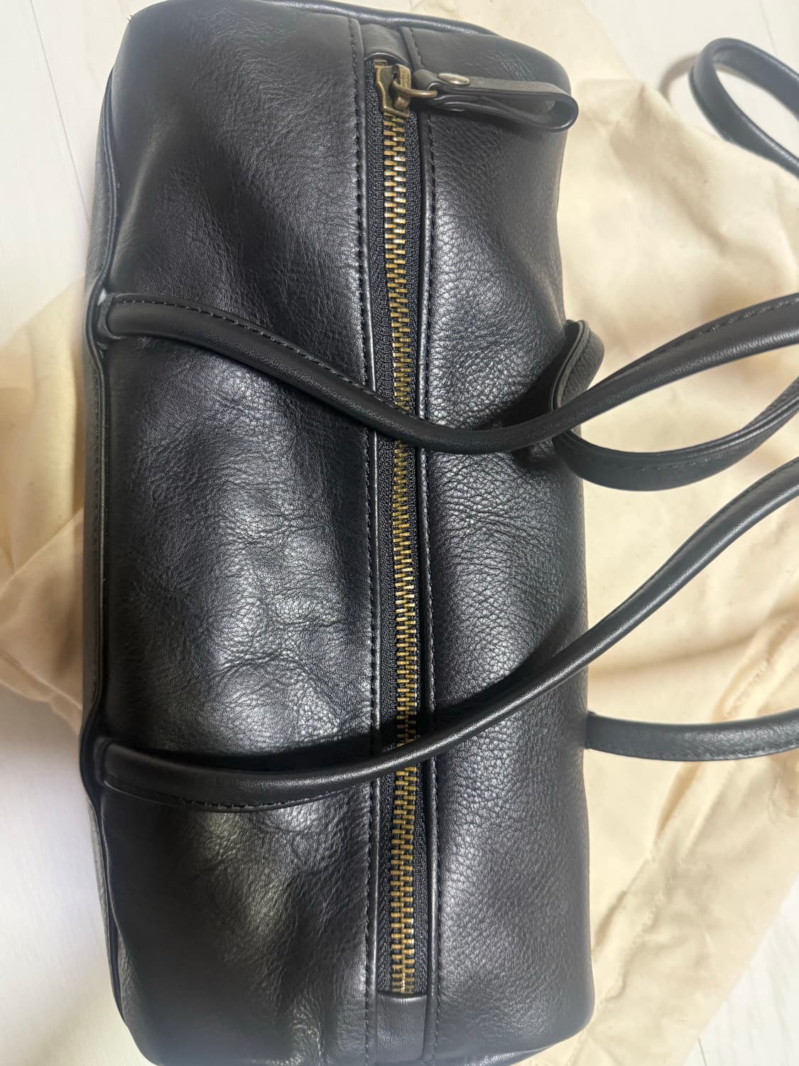 유르트 TOMM 블랙 상품이미지3