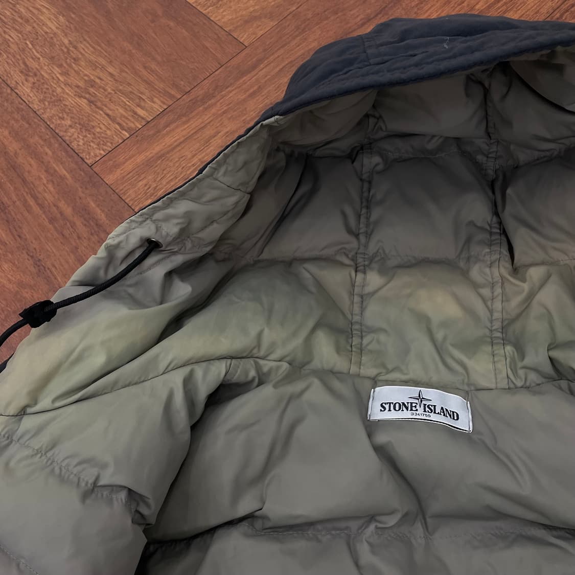 스톤아일랜드 30주년 랩스 나일론 다운 패딩 상품이미지7