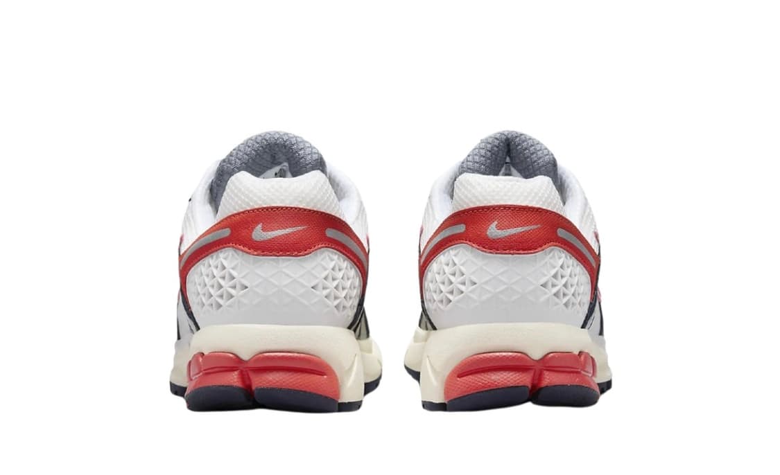 나이키 줌보메로5 더스트 피칸테 레드 사이즈 290 판매합니다 상품이미지3