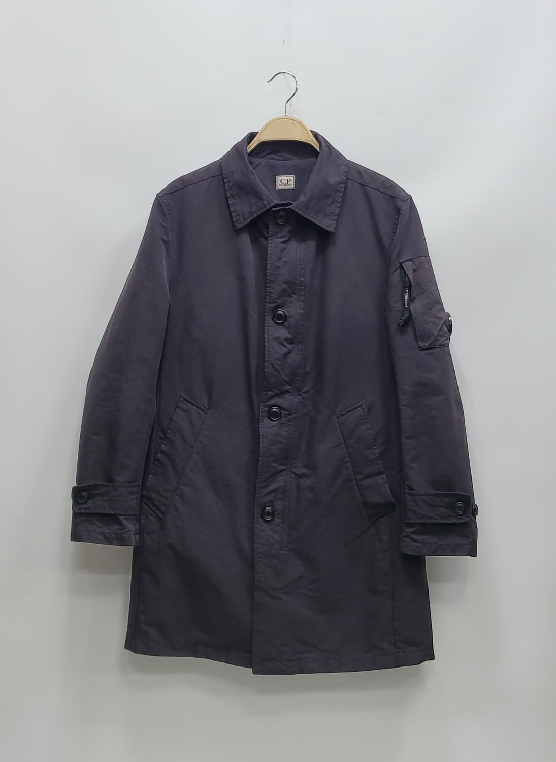 CP컴퍼니 구스다운 마이크로원단 맥코트 / 남 95 블랙 가먼트다잉 상품이미지1