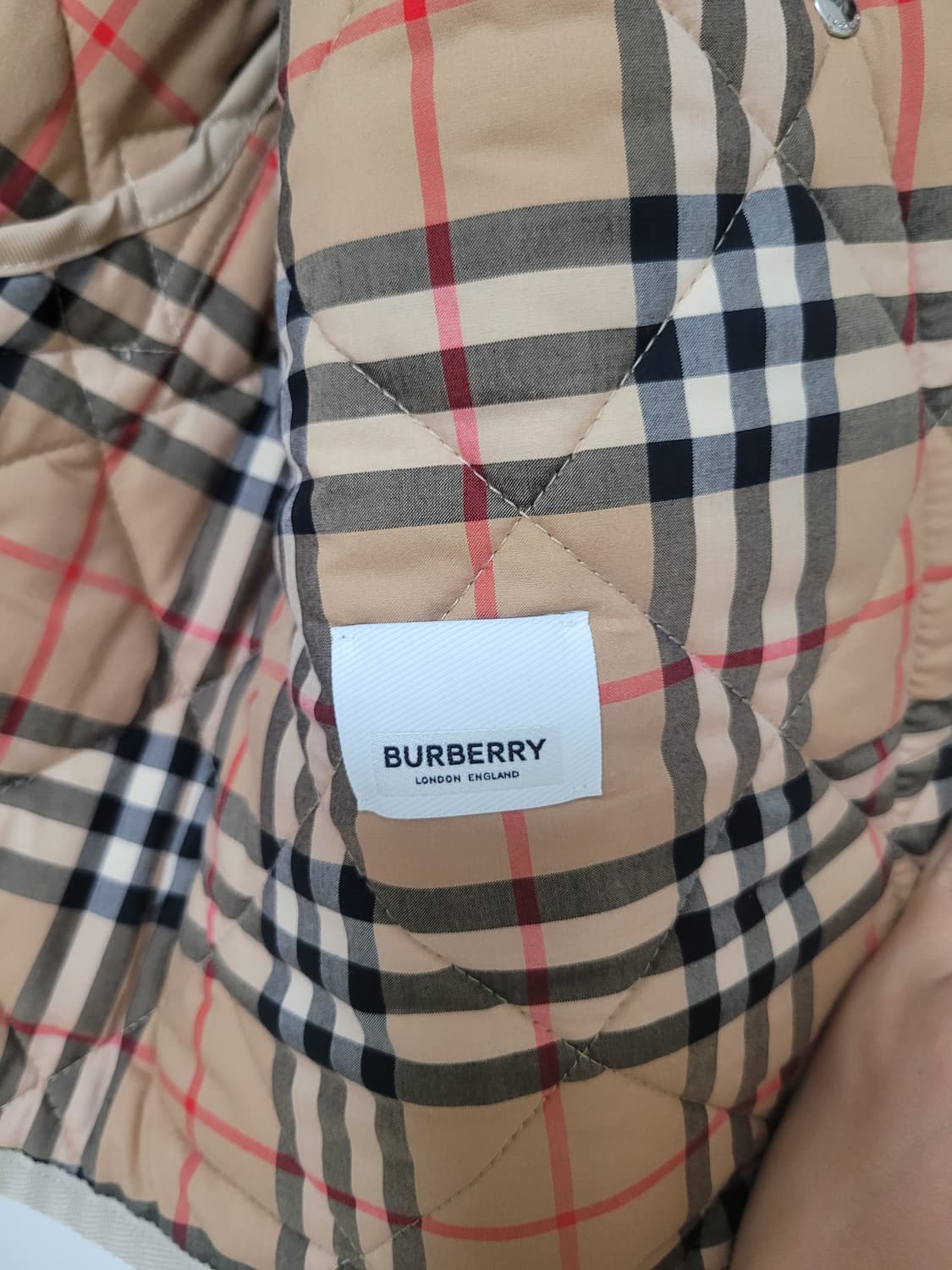 버버리 24ss LANFORD M사이즈 상품이미지2