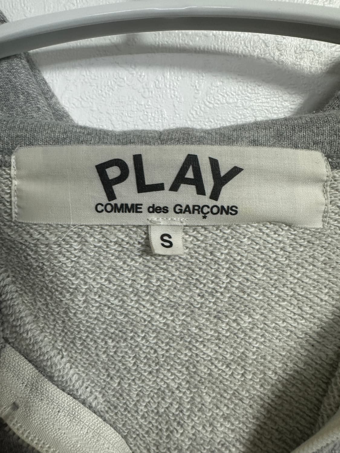 꼼데가르송 플레이 후드 집업 상품이미지3