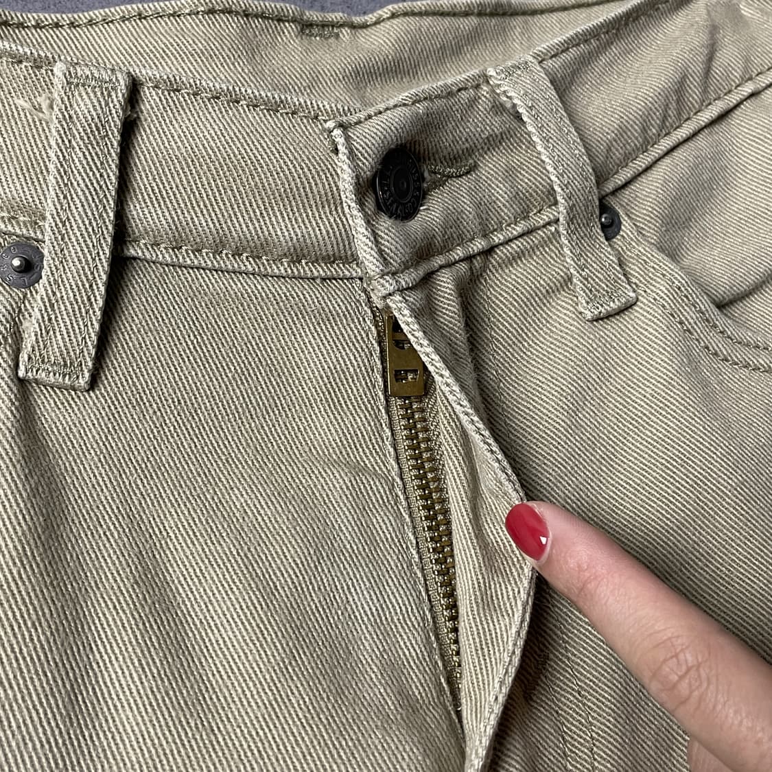 LEVI'S 리바이스541 애슬레틱 테이퍼드핏 베이지 팬츠 A00636 상품이미지3