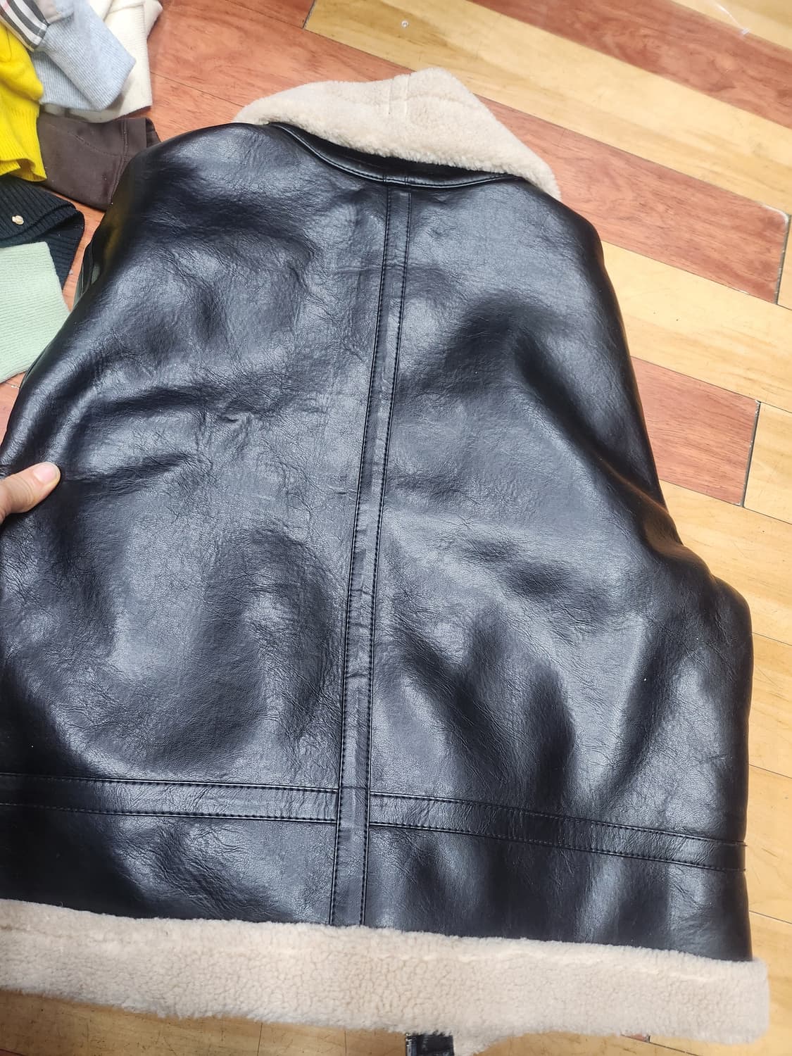 오브제 모양털자켓 상품이미지6