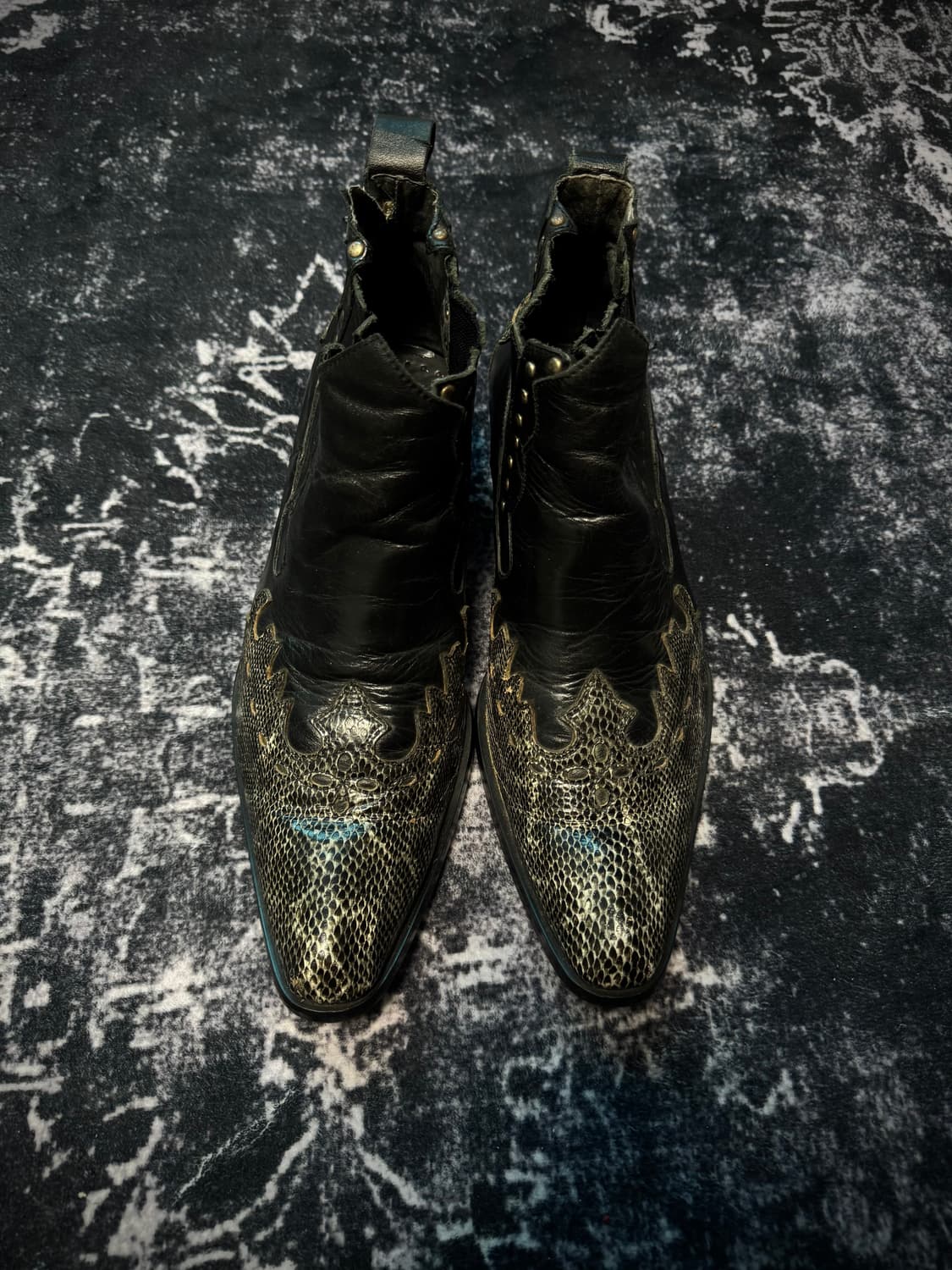 00s Mode Snake Skin Stud Boots 상품이미지3