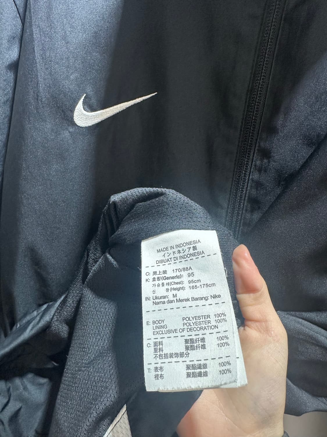 M 나이키 스우시 사선라인 포인트 블랙 바람막이 상품이미지5