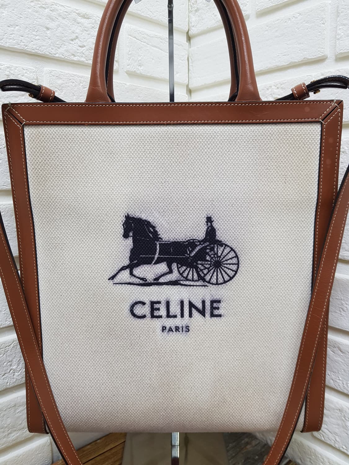 [정품] 셀린느 카바스 마차로고 2way백 상품이미지3