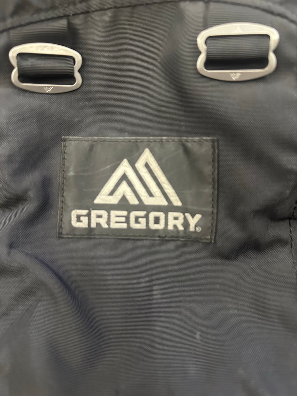 그레고리 데이앤하프 블랙 백팩 가방 상품이미지4