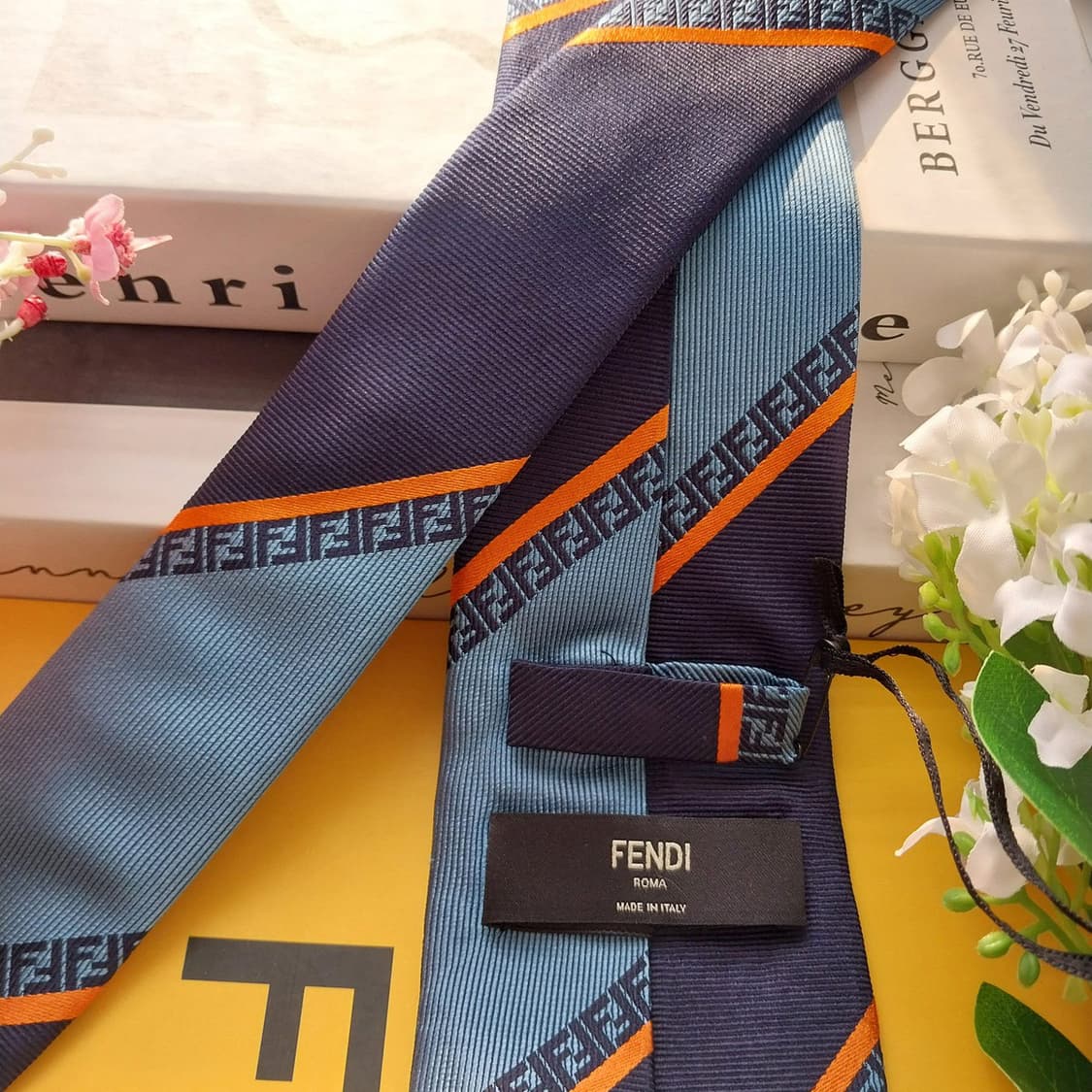 펜디 실크 블루 주카 자카드 레지멘탈 넥타이 8.5cm 새제품 K1701 상품이미지6