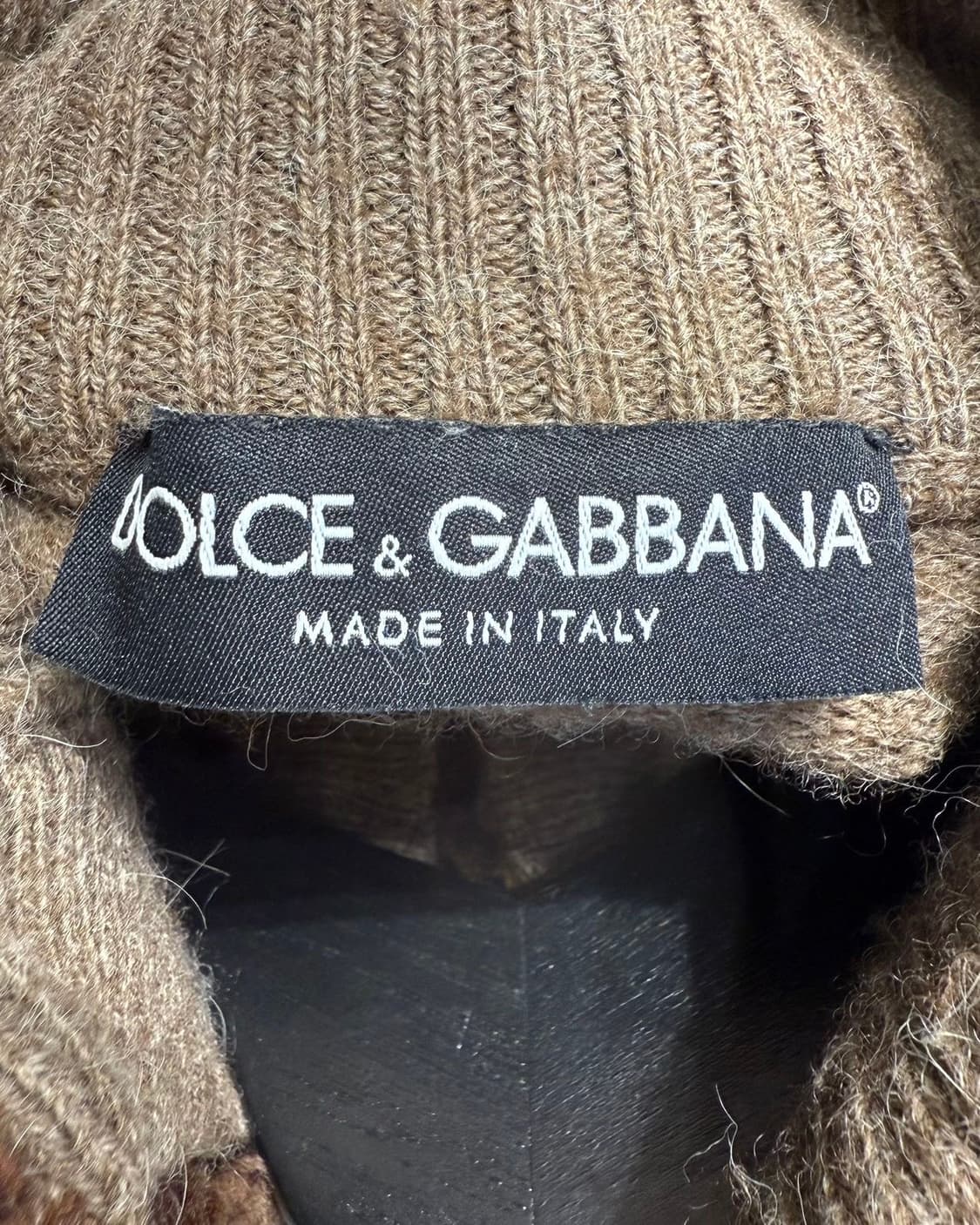 돌체앤가바나 브라운 하프버튼 램스킴 울 니트  상품이미지8