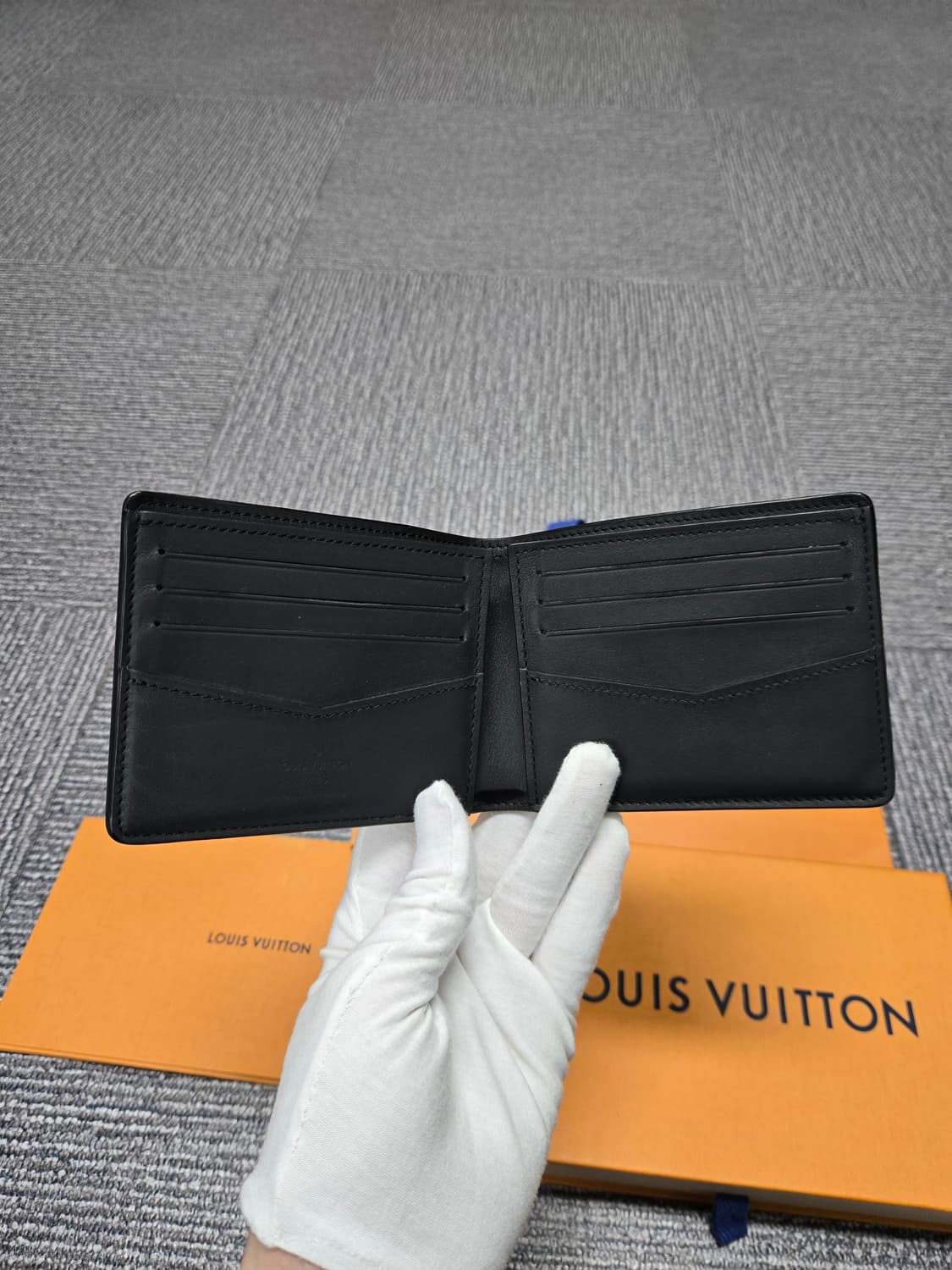 [특가][정품] 루이비통 토뤼옹 반지갑 상품이미지5