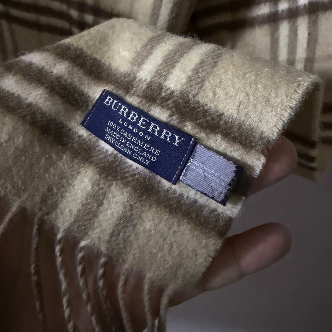 버버리 캐시미어 머플러 라이트 그린 상품이미지4