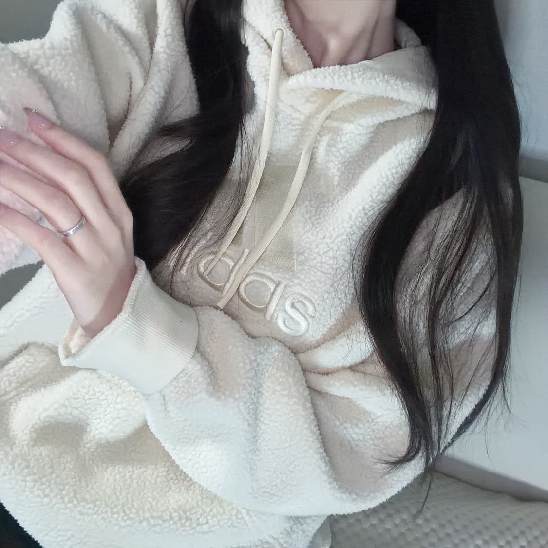 아디다스 화이트 양털 뽀글이 후드티 XL 상품이미지2