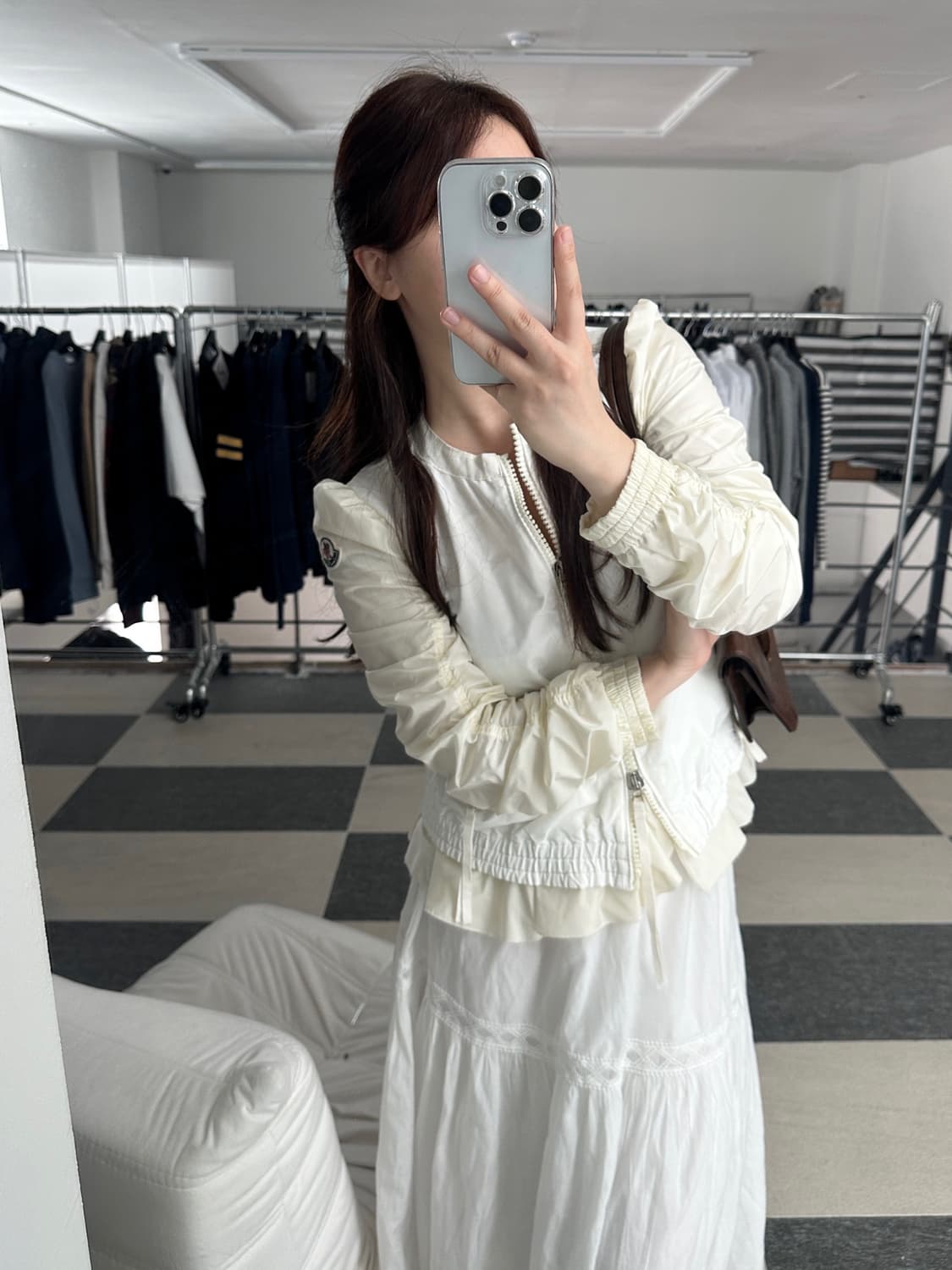 몽클레어 와펜 아이보리 하나 셔링 자켓  상품이미지2