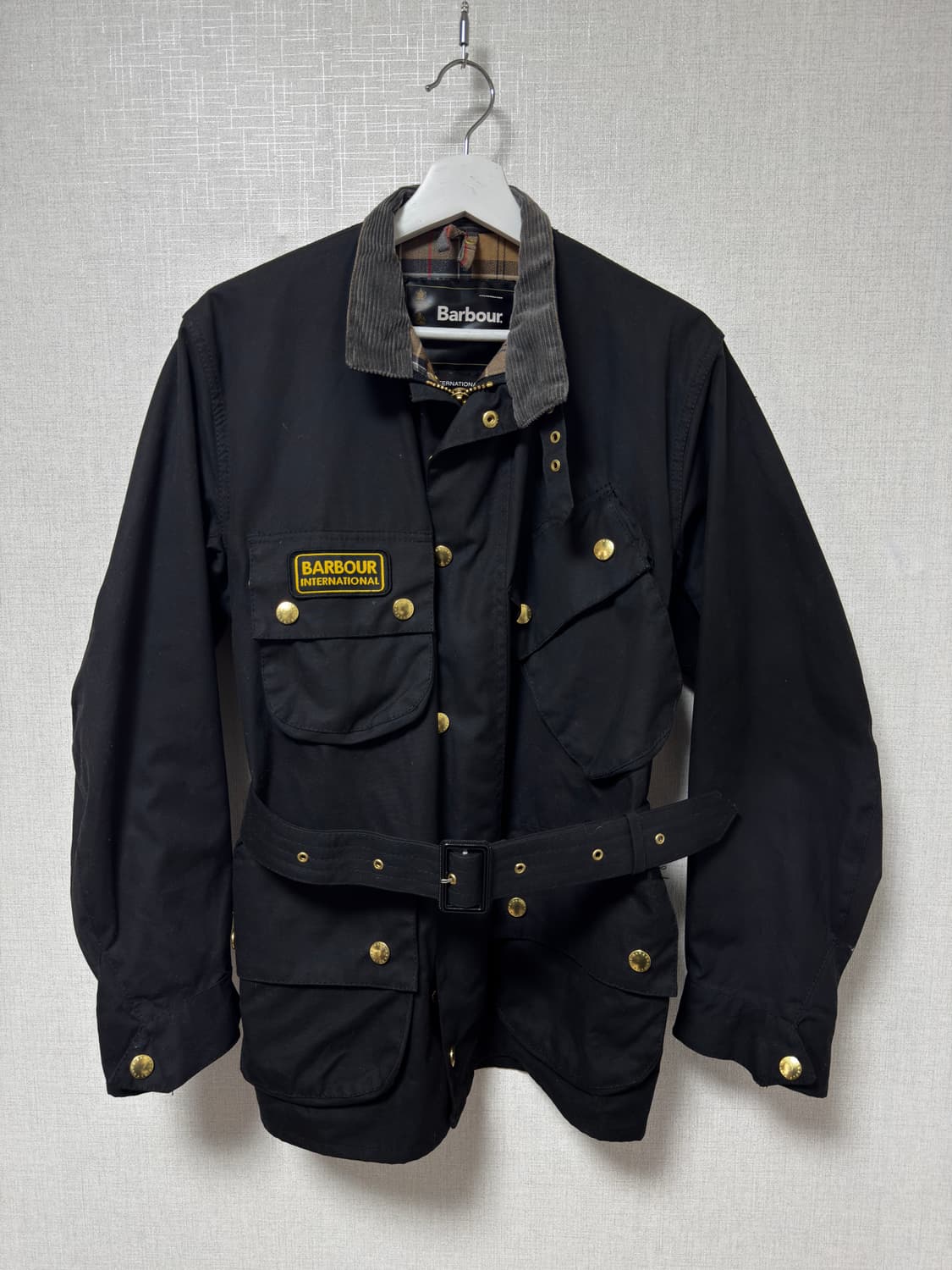 바버 인터내셔널 비왁스 코튼 자켓 네이비 상품이미지1