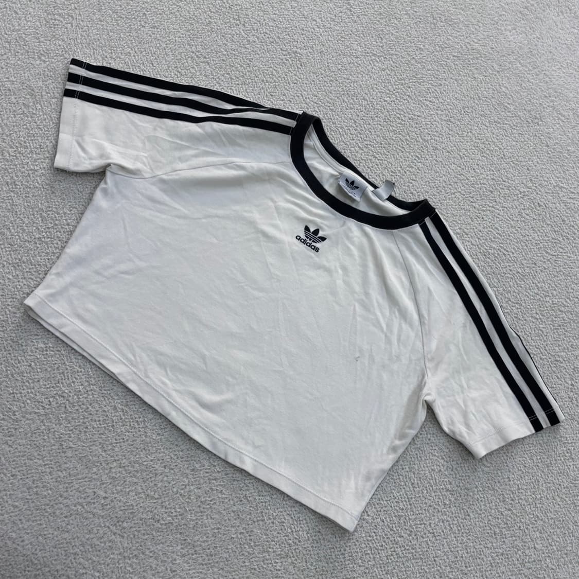 XL 아디다스 여성 스트라이프 크롭 0421E 상품이미지1